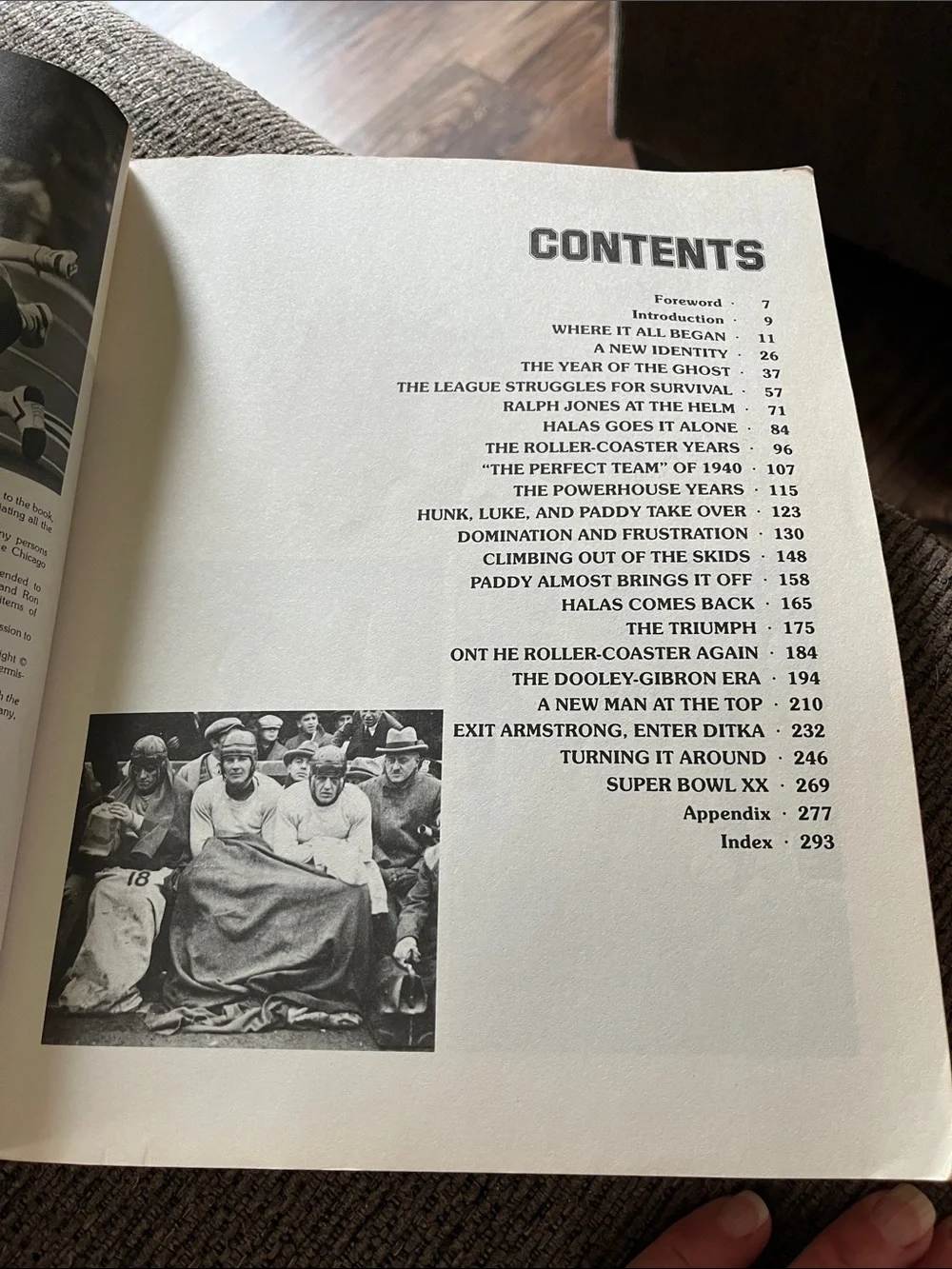 The Chicago Bears Illustrated History Book